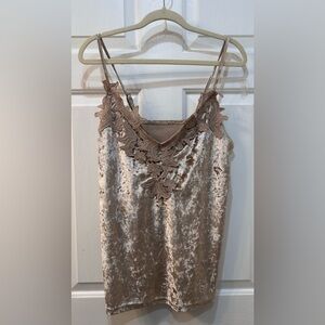 Champagne Velvet Camisole W/ Floral Lace Applique Women Sz M Holiday Party NYE